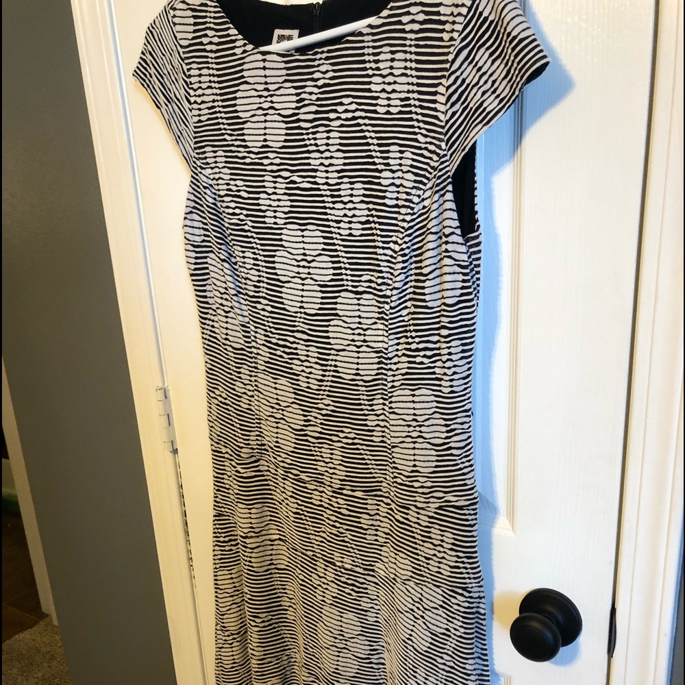 EUC Ann Klein Dress Size 10